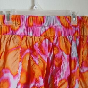 Fabletics Shorts Pockets Pink Orange